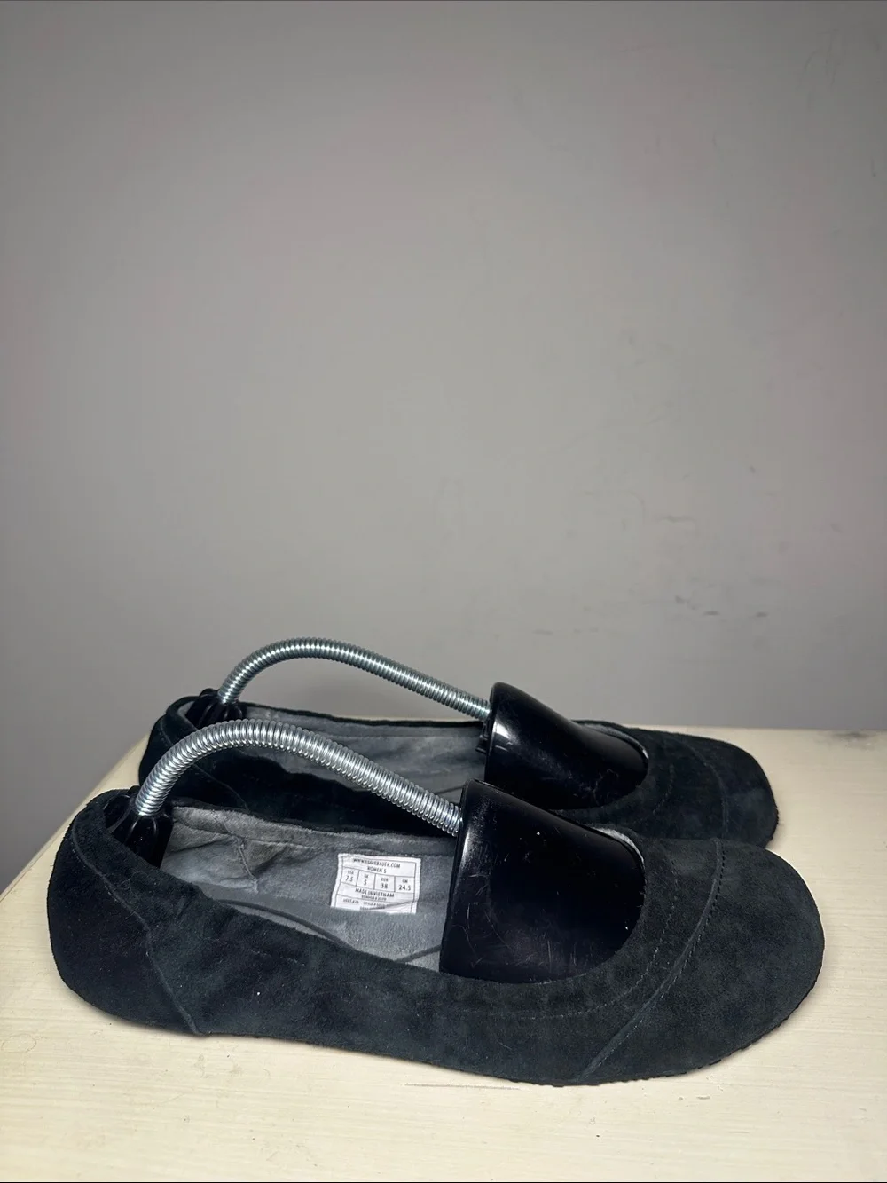 Eddie Bauer Black Suede leather Slip-On Flats